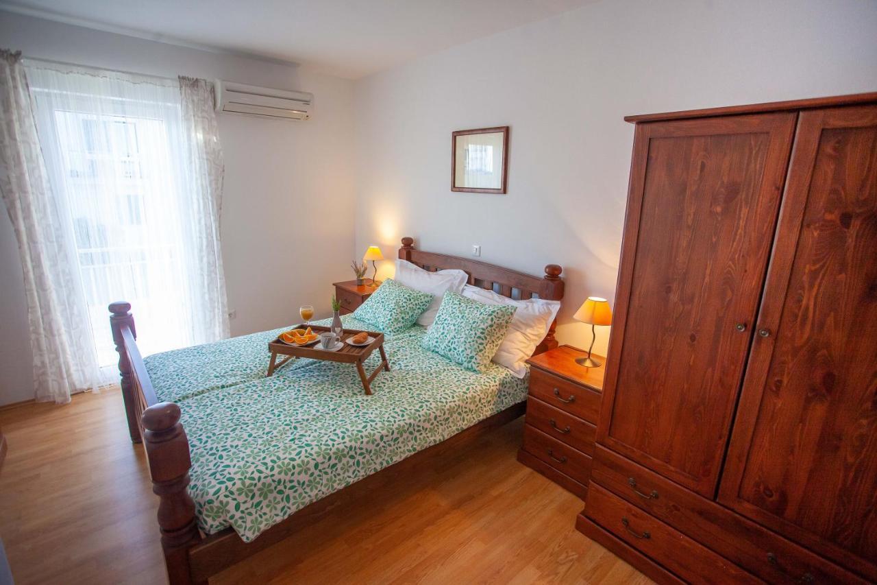Apartment Jerry With Private Pool Milna  Ngoại thất bức ảnh