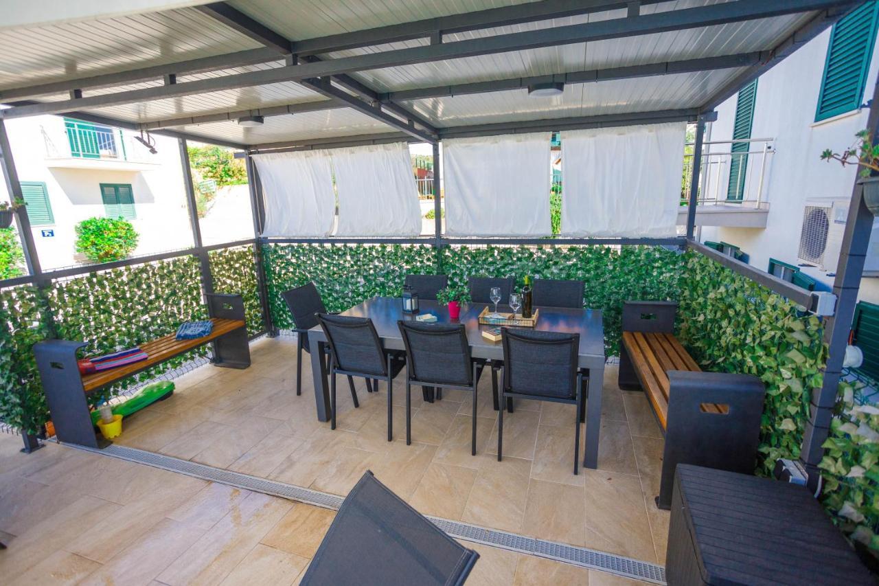 Apartment Jerry With Private Pool Milna  Ngoại thất bức ảnh